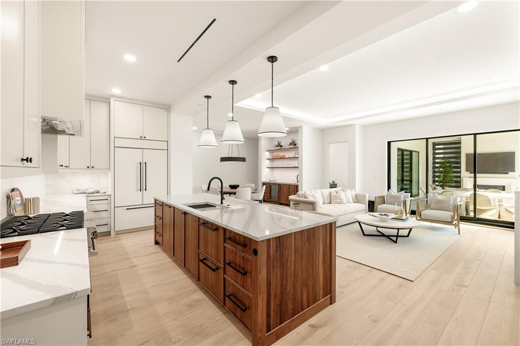 STELLA NAPLES - Residential