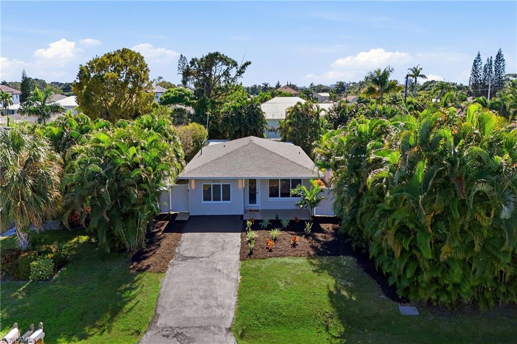 NAPLES PARK - Residential