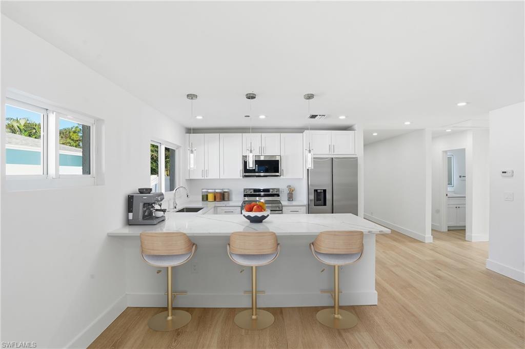 NAPLES PARK - Residential