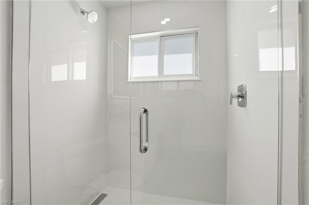 NAPLES PARK - Residential