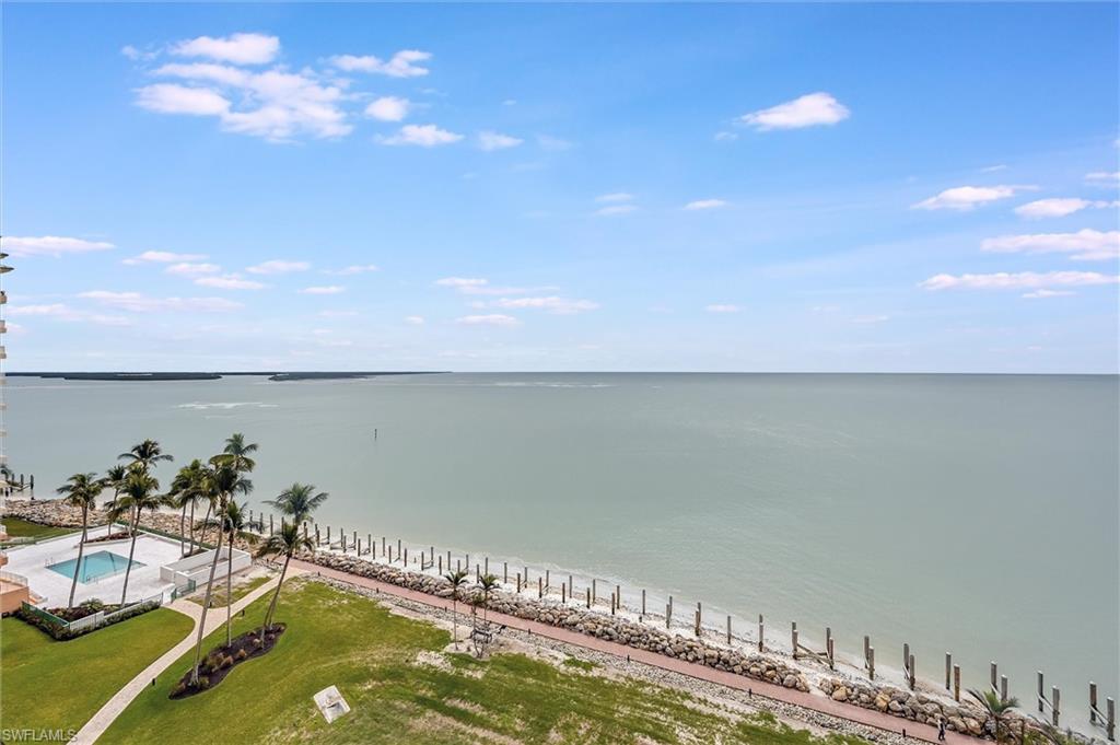 980 Cape Marco DR 902
