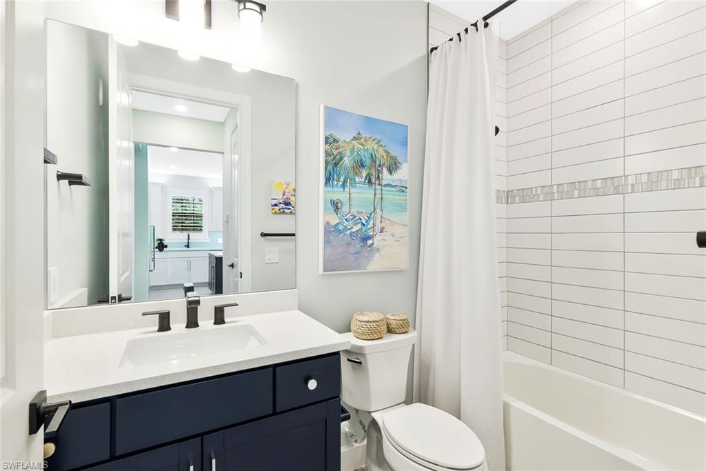 ESPLANADE LAKE CLUB - Residential