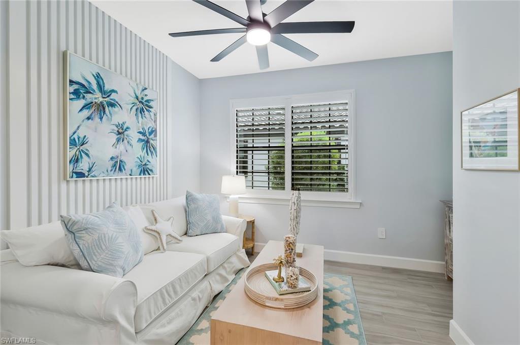 ESPLANADE LAKE CLUB - Residential