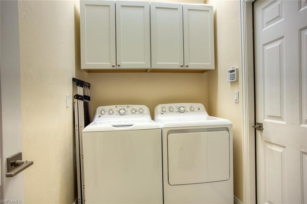 HERITAGE PALMS ESTATES - Residential