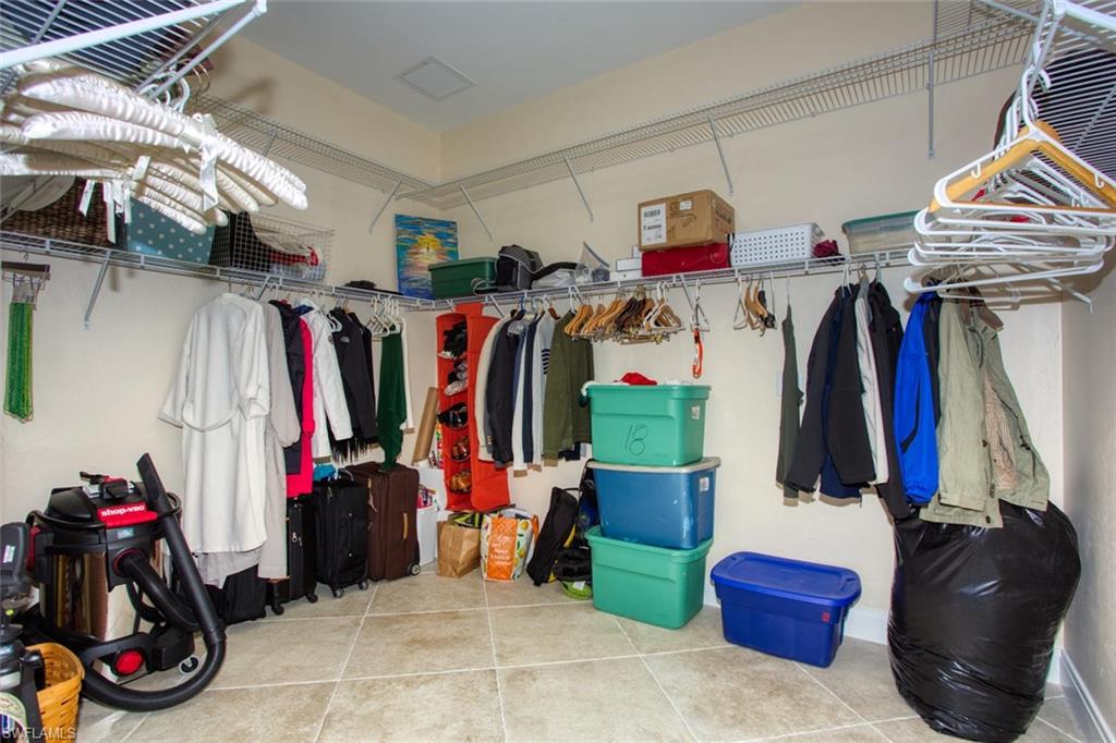 HERITAGE PALMS ESTATES - Residential