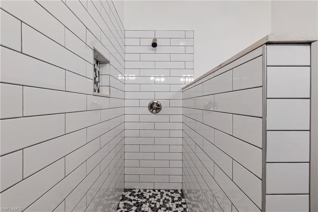 BAYVIEW PARK - Residential Lease