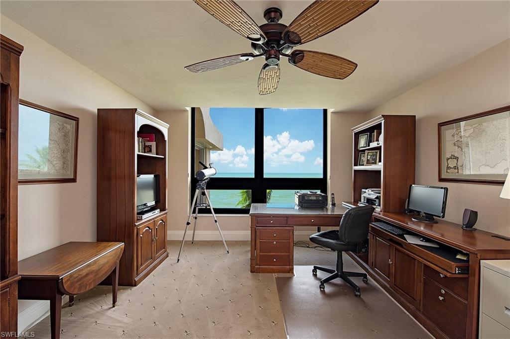 PARK PLAZA - Residential