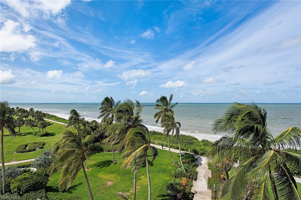 PARK PLAZA - Residential