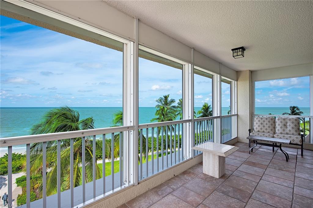 PARK PLAZA - Residential