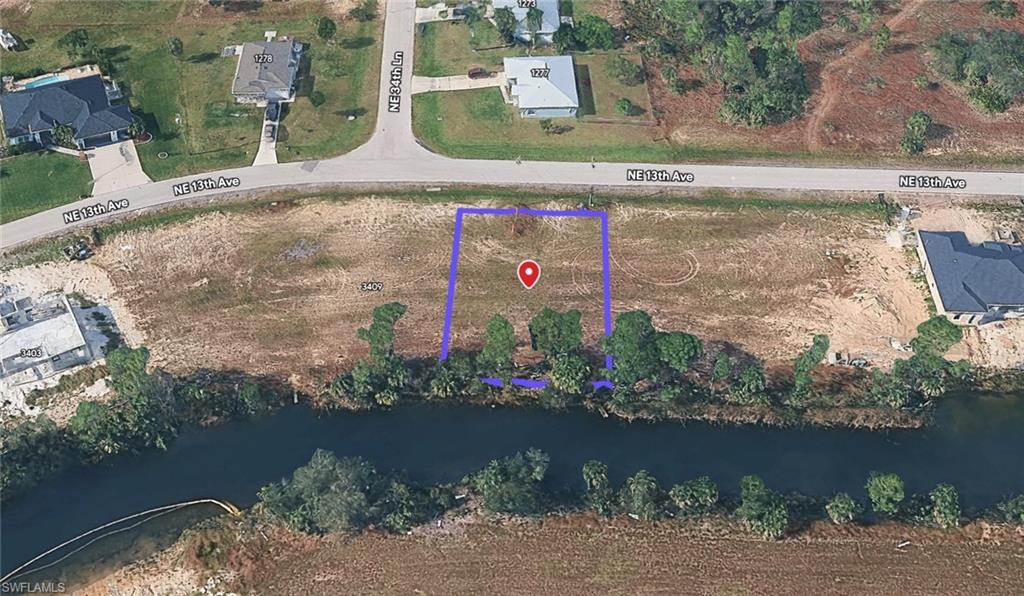 CAPE CORAL - Land