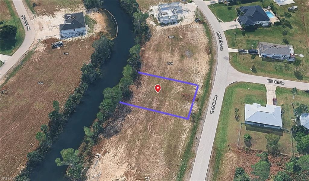 CAPE CORAL - Land