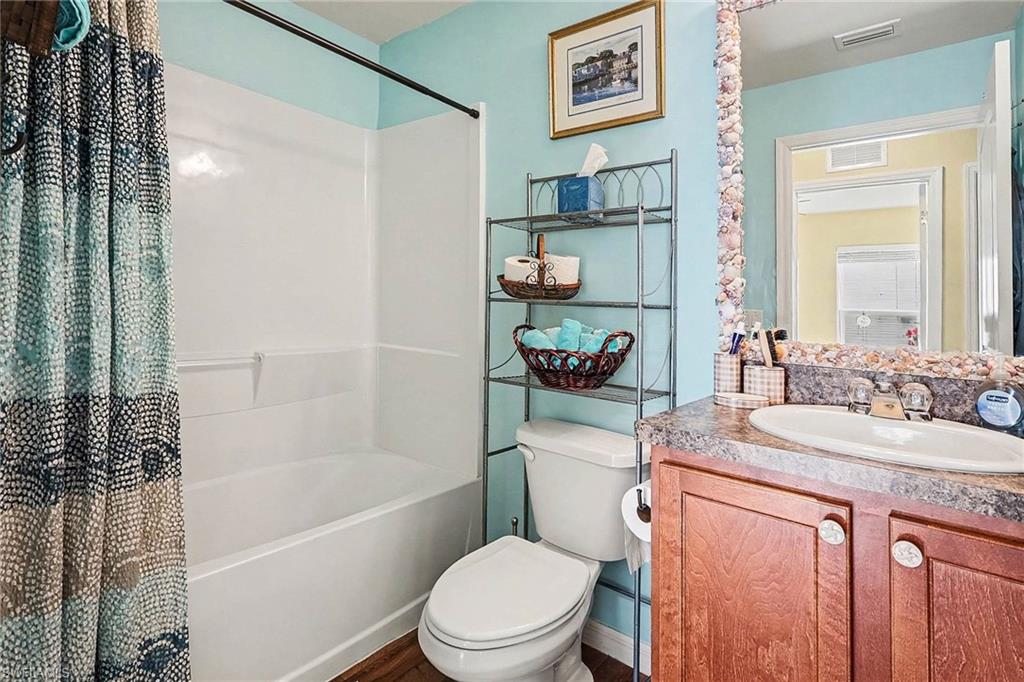 VISTANNA VILLAS - Residential