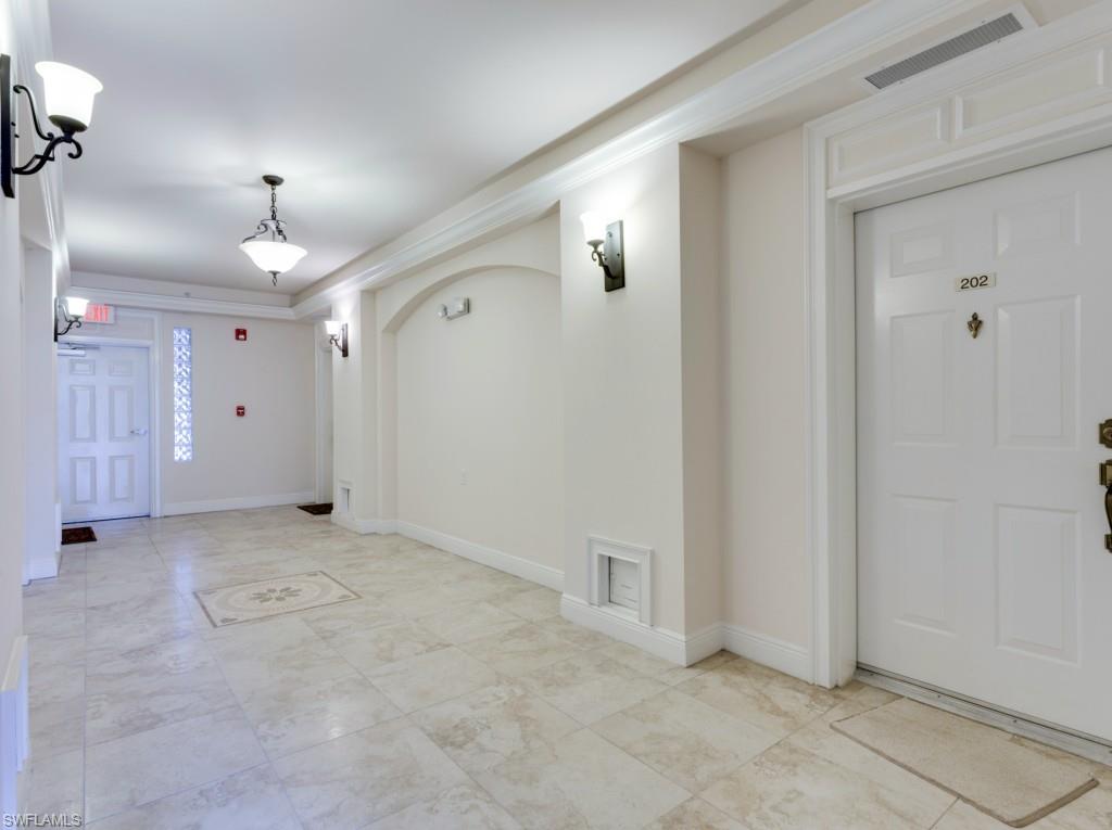 ISLES OF PORTO VISTA - Residential