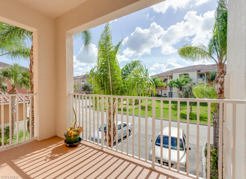 ISLES OF PORTO VISTA - Residential