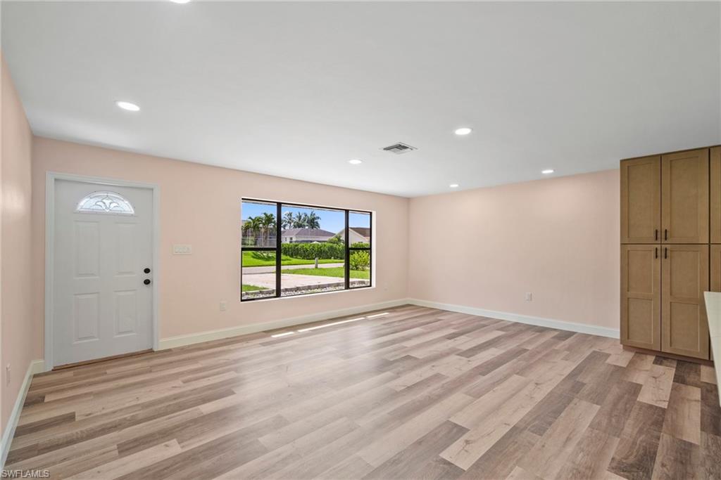 ISLAND PARK WOODLANDS - Residential