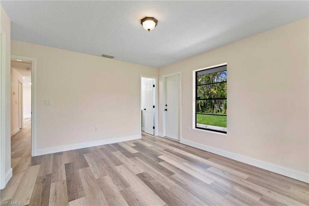 ISLAND PARK WOODLANDS - Residential