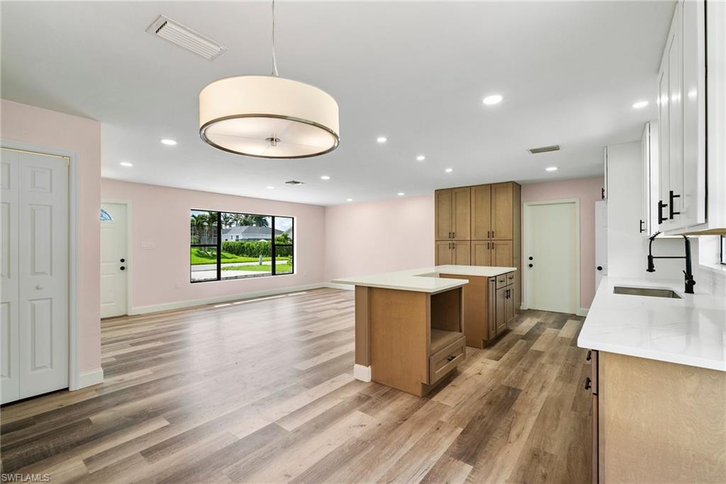 ISLAND PARK WOODLANDS - Residential