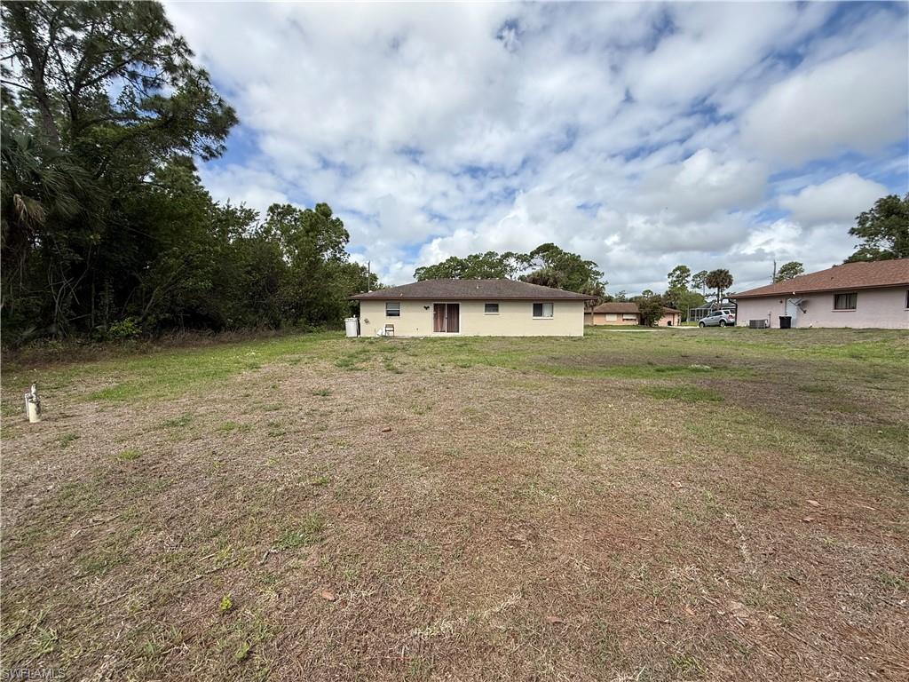 LEHIGH ACRES - Residential