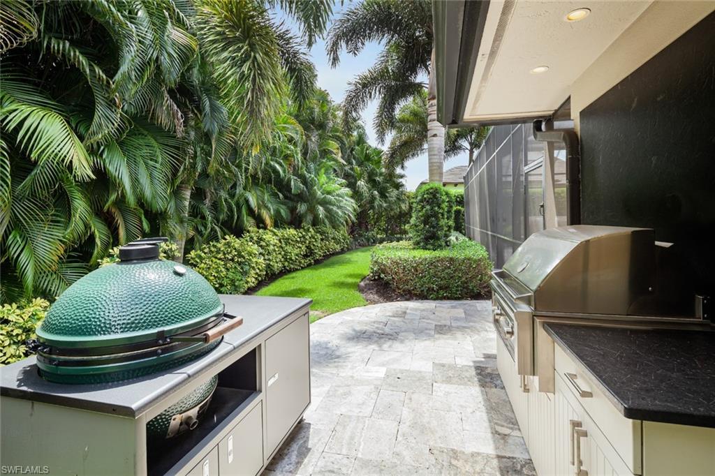 PINECREST AT PELICAN BAY - Residential