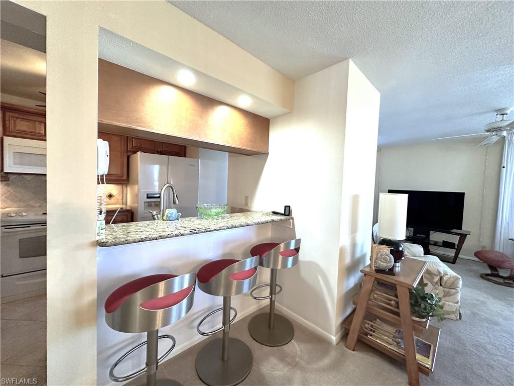 SCHOONER BAY - Residential Lease