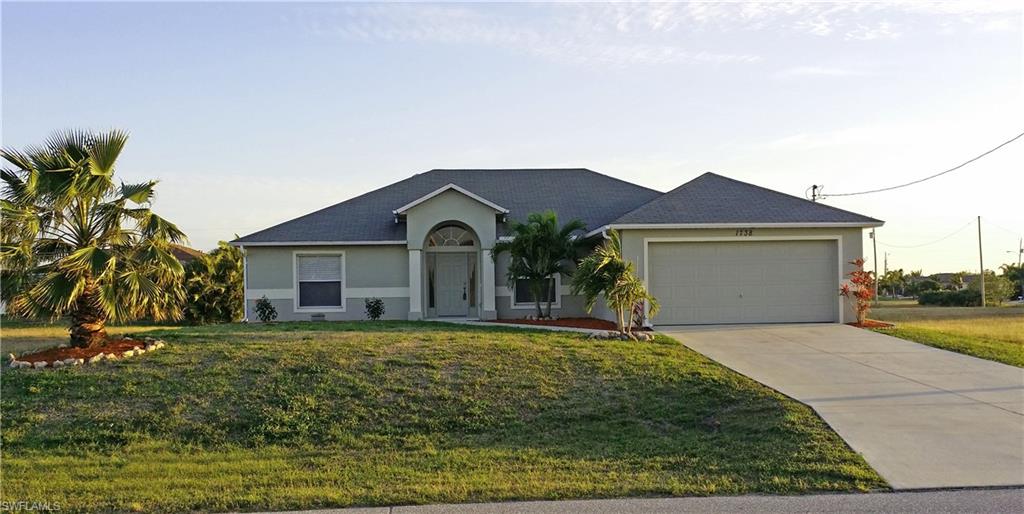 CAPE CORAL - Residential