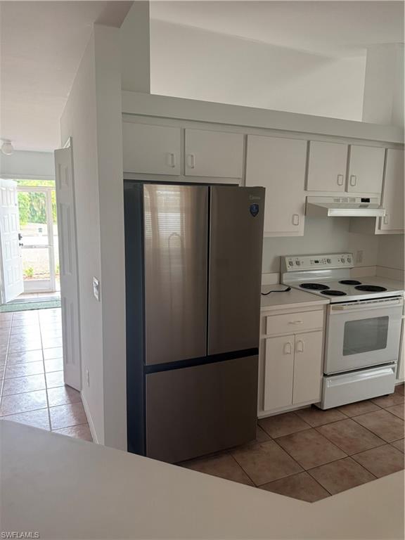 AMBERWOOD ESTATES REPLAT - Residential Lease