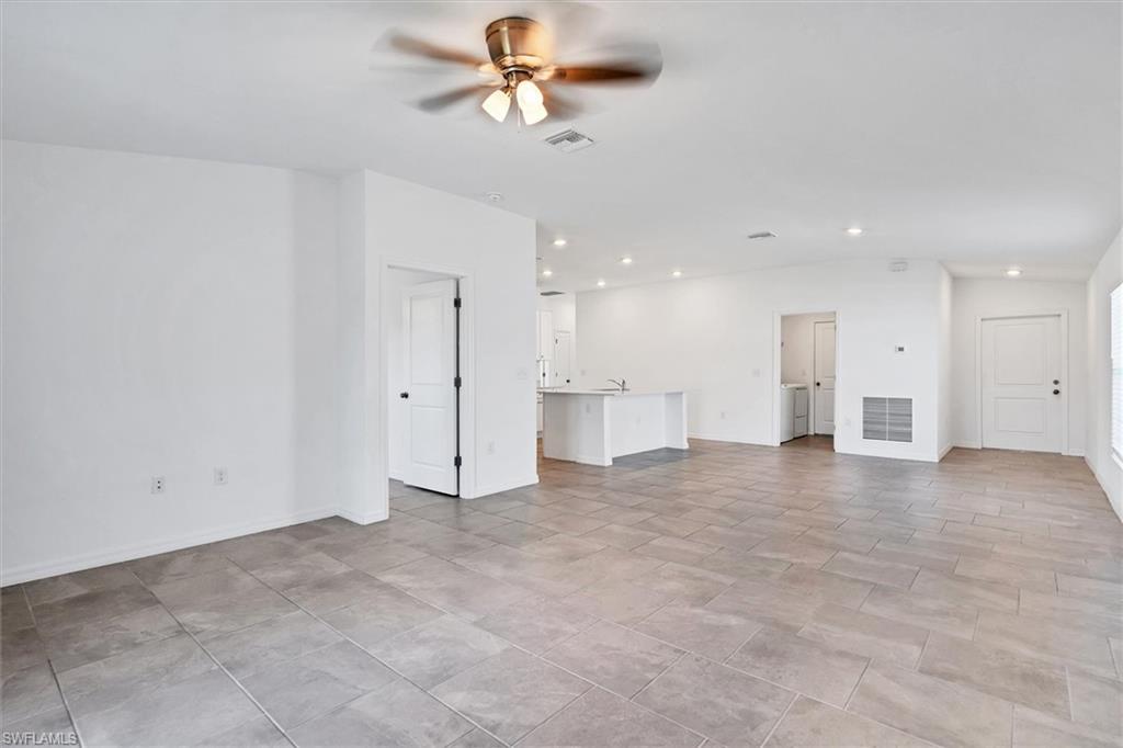 OAK VIEW - Residential