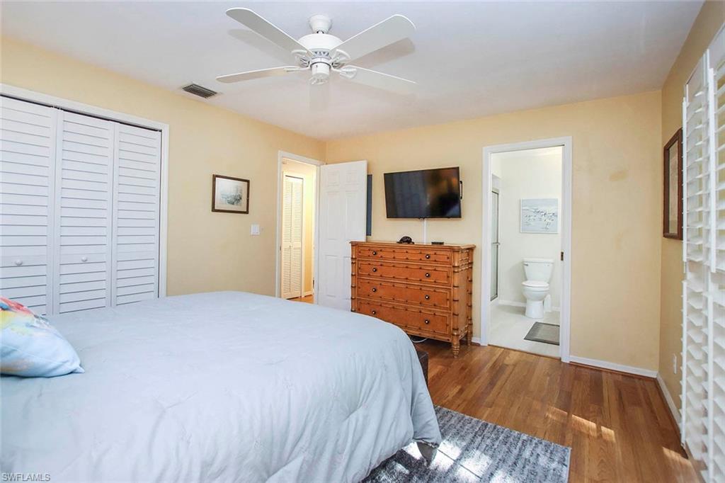 SANIBEL BAYOUS - Residential