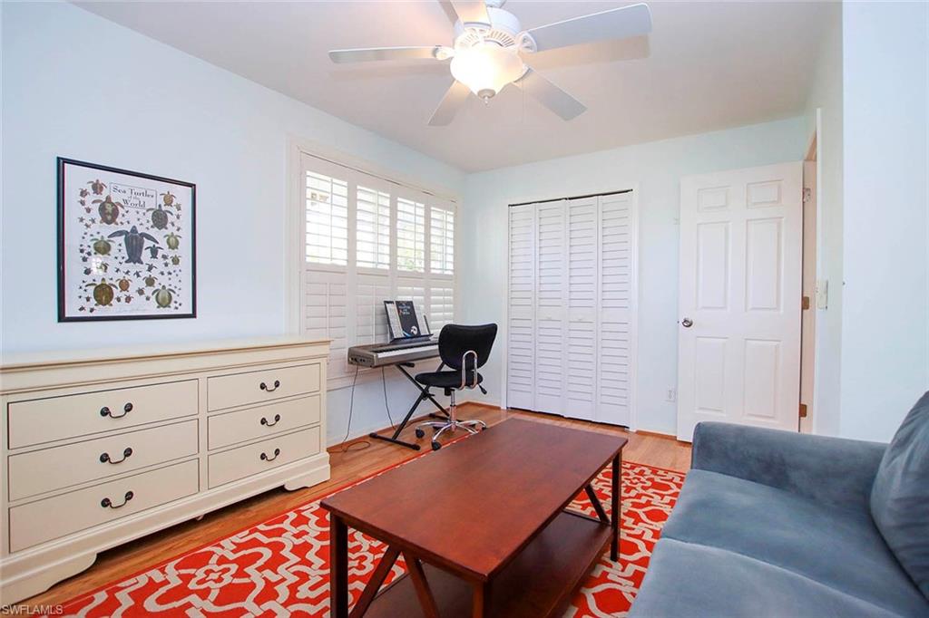 SANIBEL BAYOUS - Residential