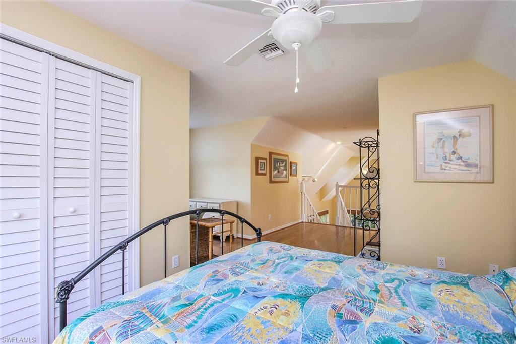 SANIBEL BAYOUS - Residential