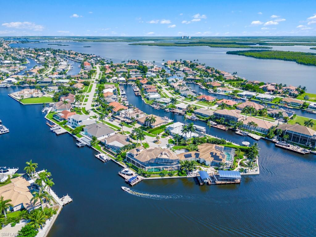 MARCO ISLAND - Residential