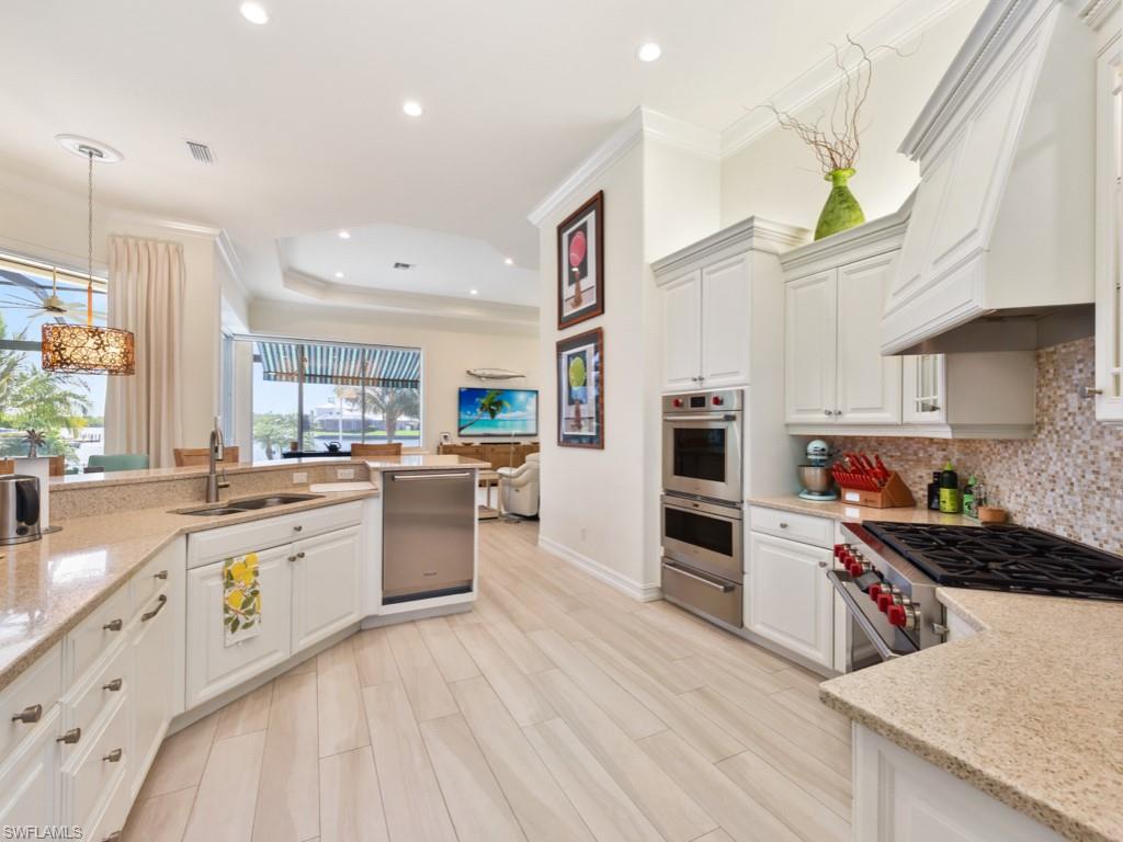 MARCO ISLAND - Residential