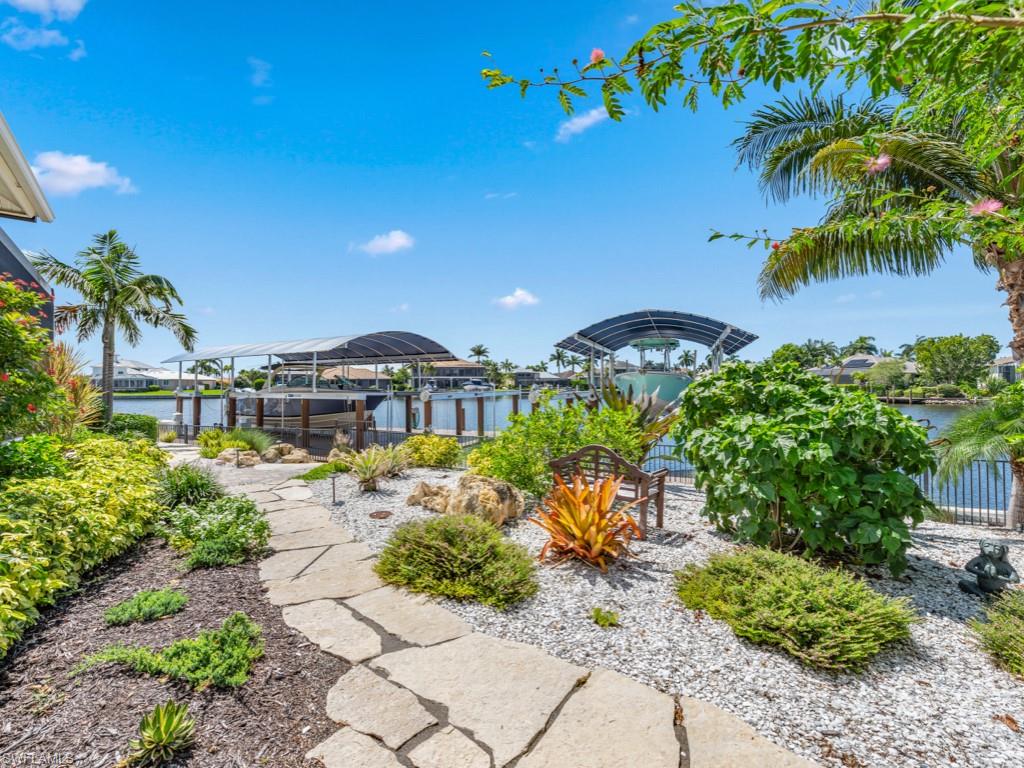 MARCO ISLAND - Residential