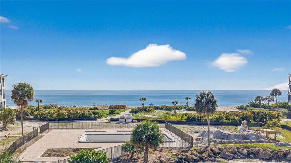 SAND POINTE - Residential