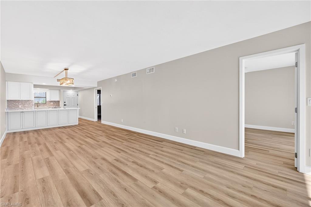 SAND POINTE - Residential