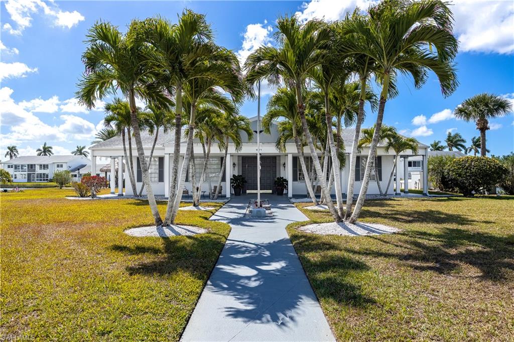 CYPRESS LAKES MANOR SOUTH - Residential