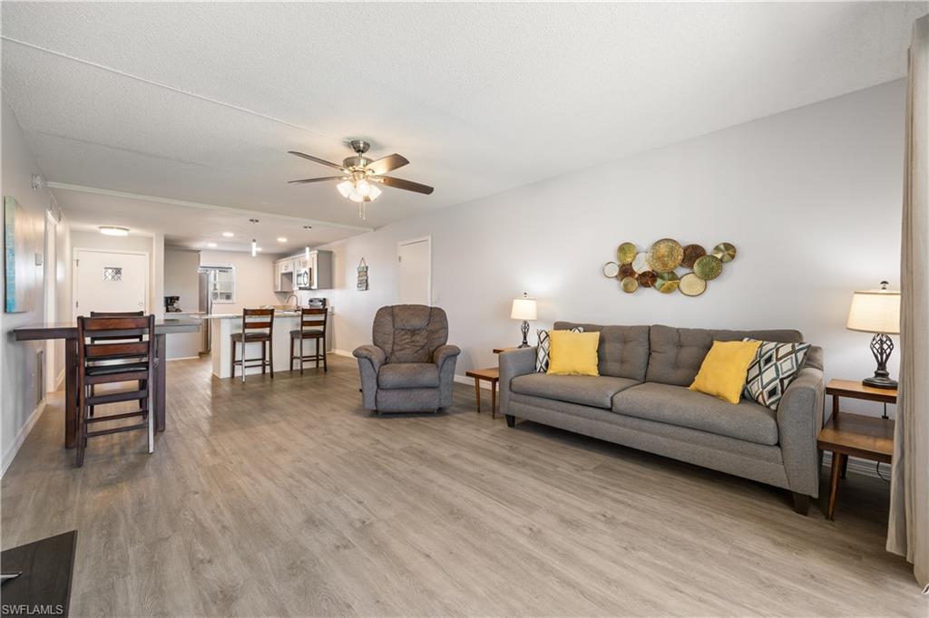 CYPRESS LAKES MANOR SOUTH - Residential