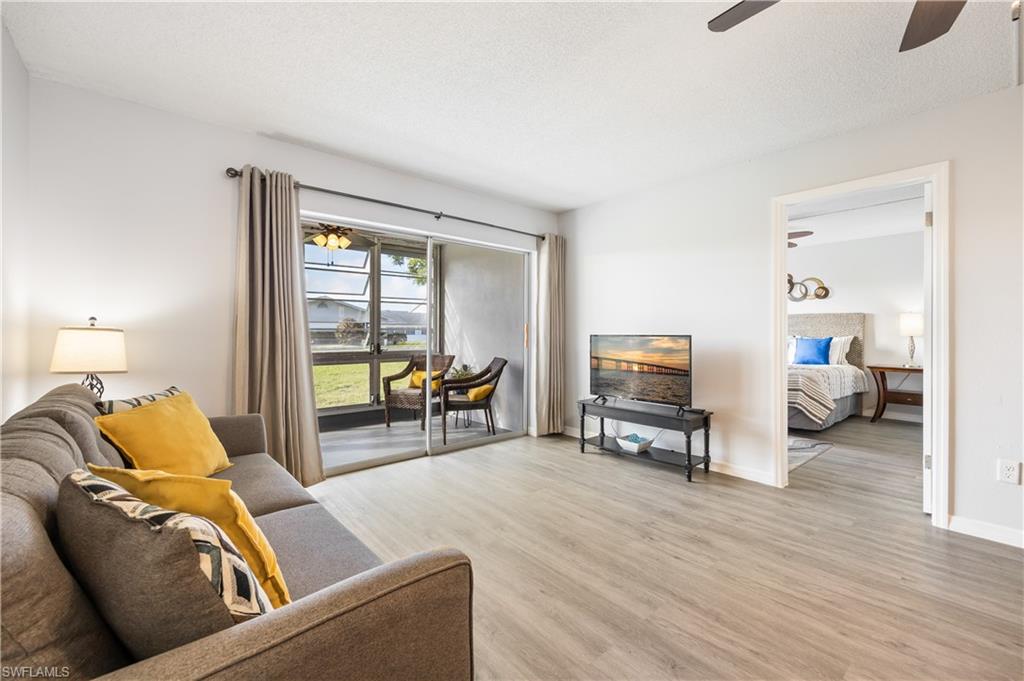 CYPRESS LAKES MANOR SOUTH - Residential