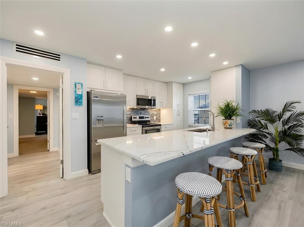 3483 Gulf Shore BLVD N 604