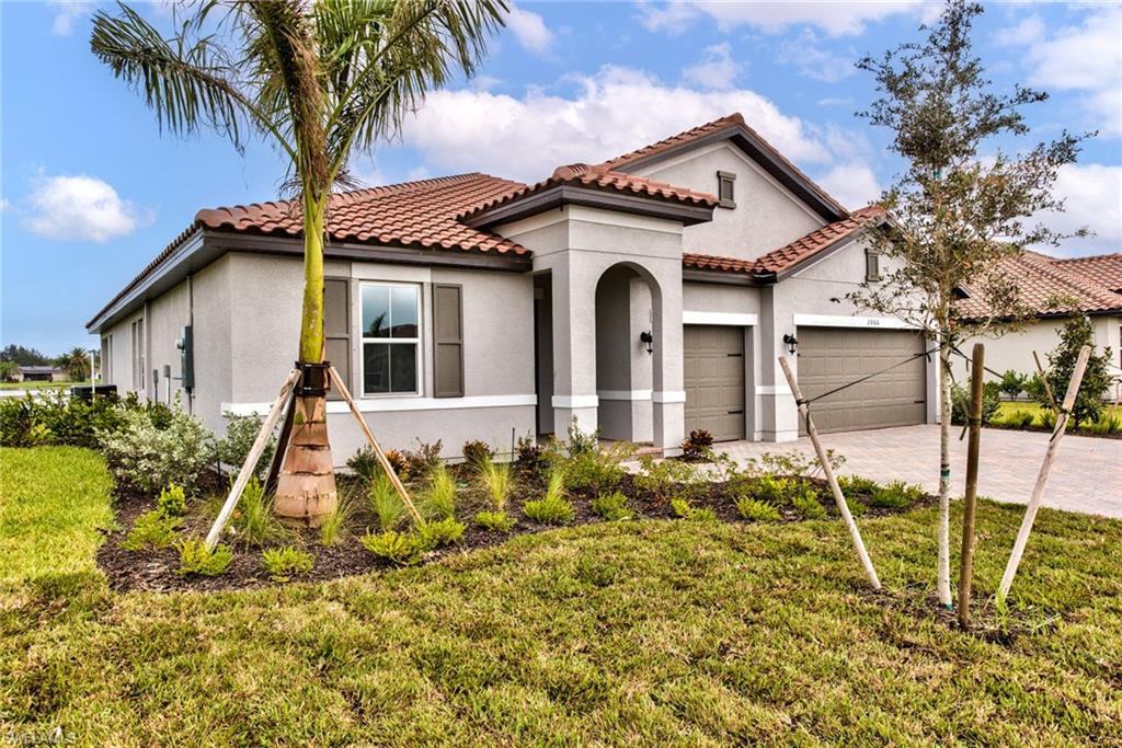 VALENCIA LAKES - Residential Lease