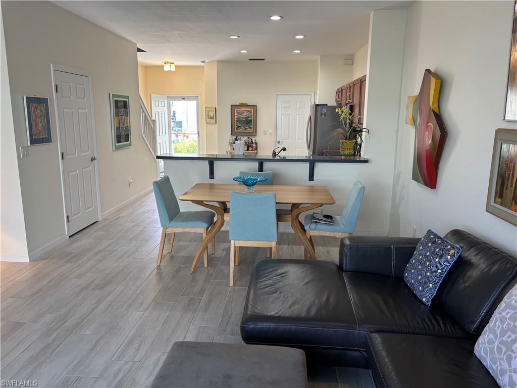 LAKEWOOD VILLAGE - Residential