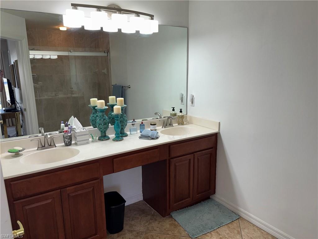 LAKEWOOD VILLAGE - Residential