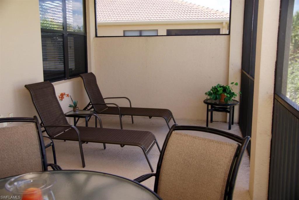 COACH HOMES AT HERITAGE BAY - Residential