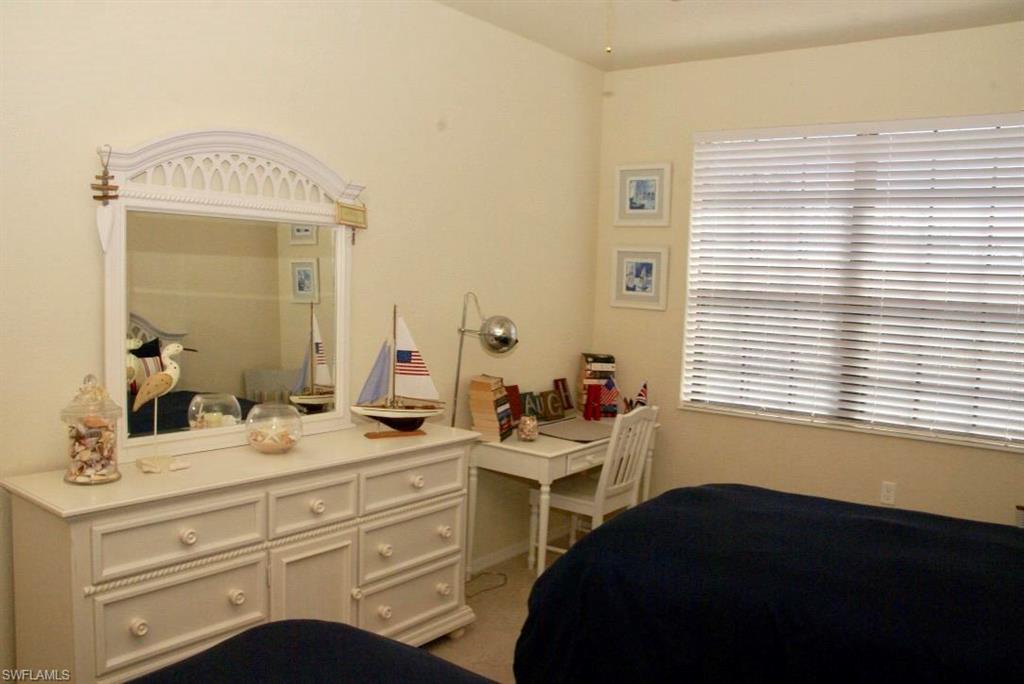 COACH HOMES AT HERITAGE BAY - Residential