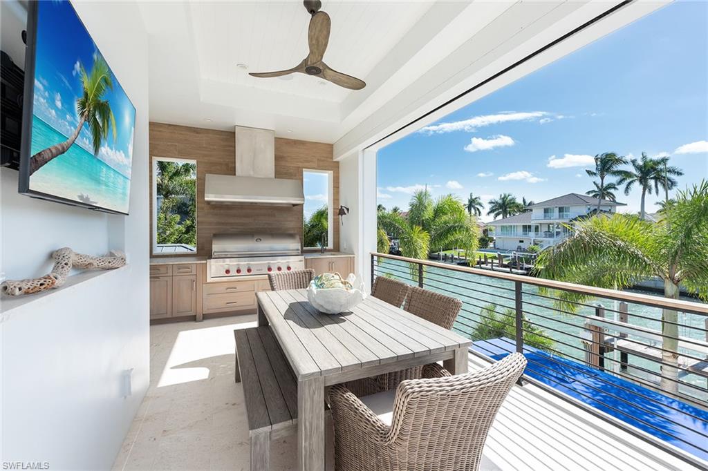 HIDEAWAY BEACH - Residential