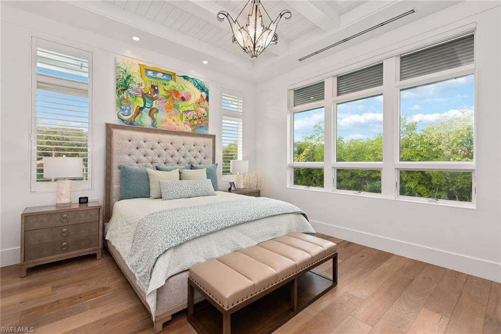 HIDEAWAY BEACH - Residential