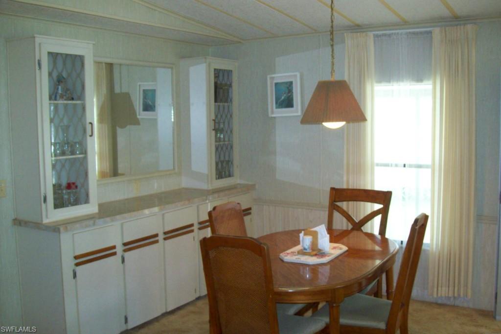 LAZY DAYS MOBILE VILLAGE - Residential