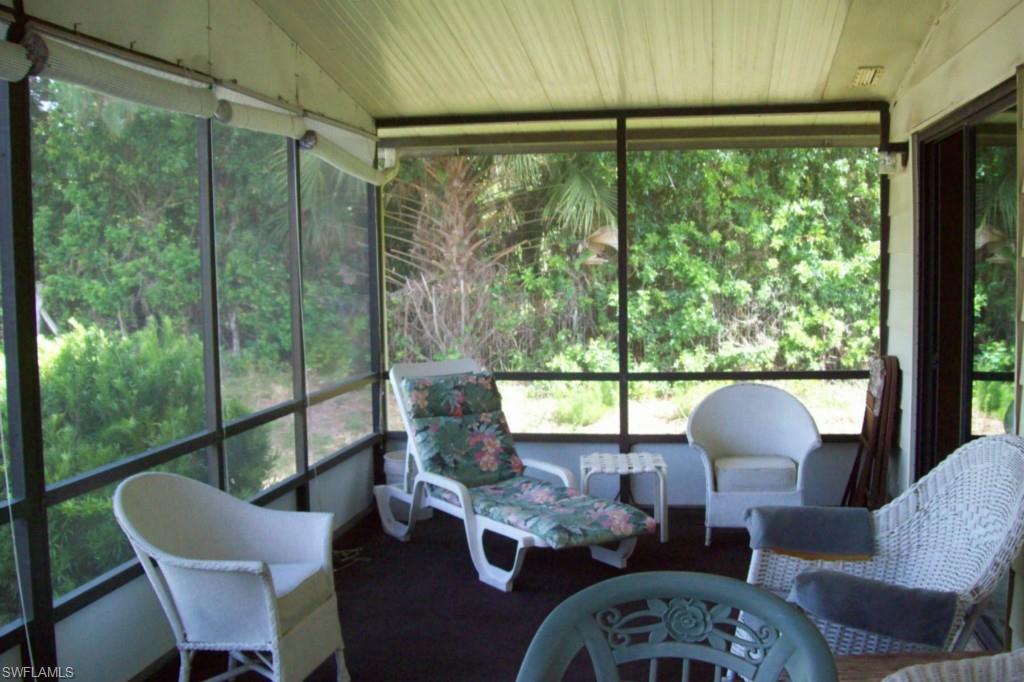 LAZY DAYS MOBILE VILLAGE - Residential