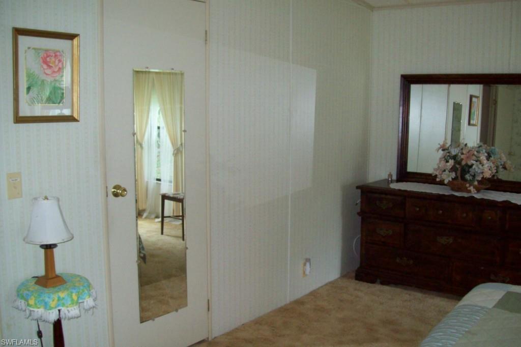 LAZY DAYS MOBILE VILLAGE - Residential