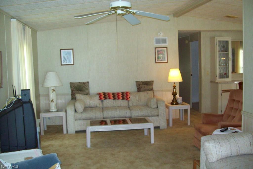 LAZY DAYS MOBILE VILLAGE - Residential